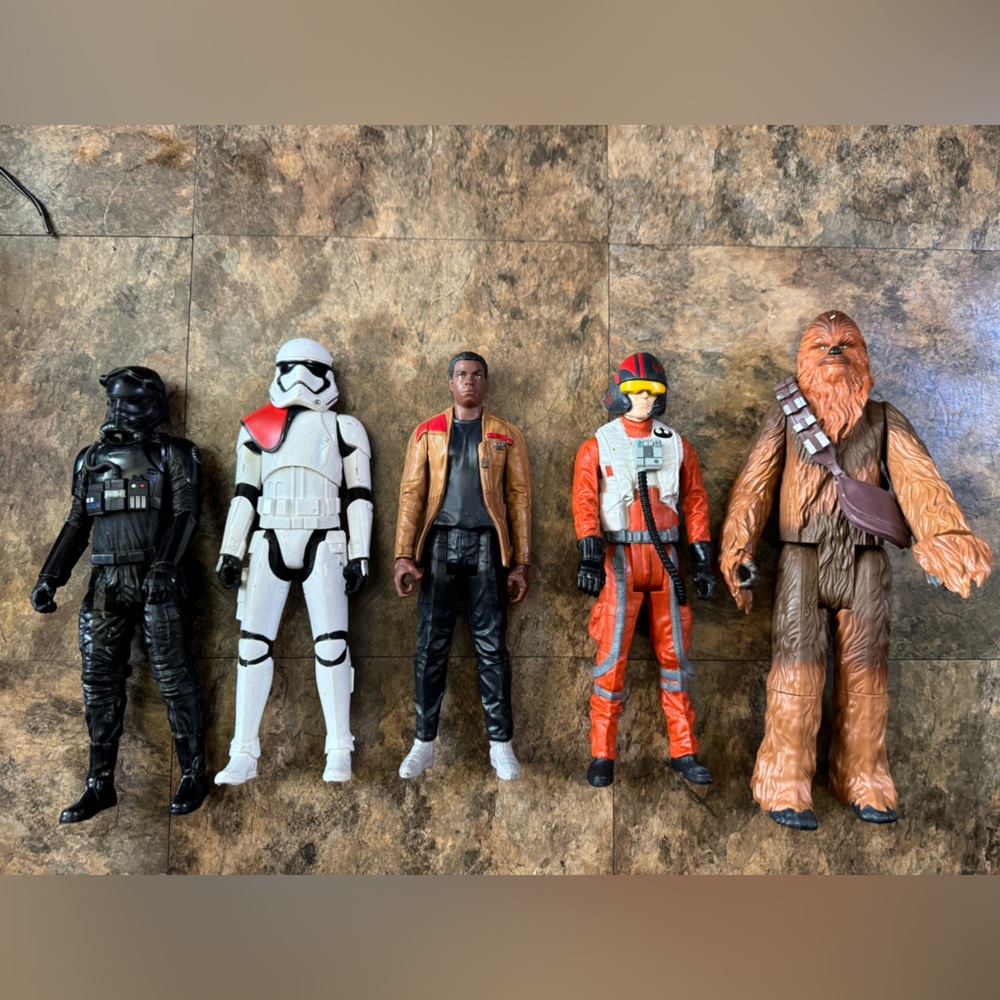 STARWARS Lot Hasbro Plastic Action Figure Ajustable